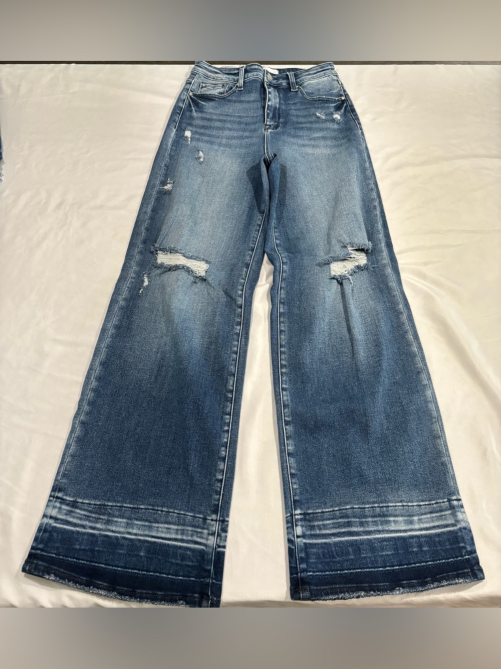 Petra 153 Wide Leg Distressed Women’s Jeans